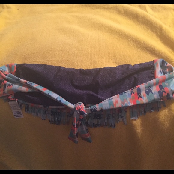 L Space fringe reversible bandeau top - Picture 5 of 8